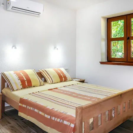 Holiday Ana Holiday home Stankovci (Zadar)